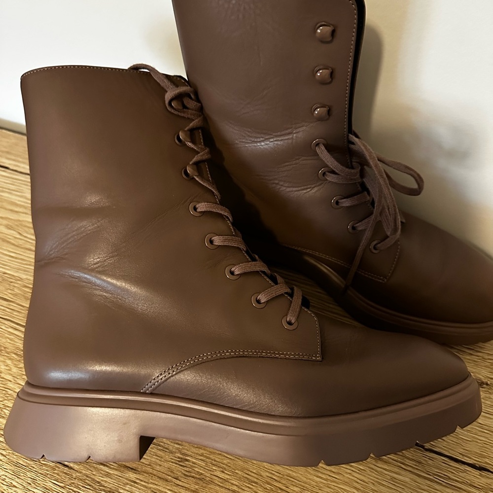 Stuart Weitzman Neutral Lace-Up Boots